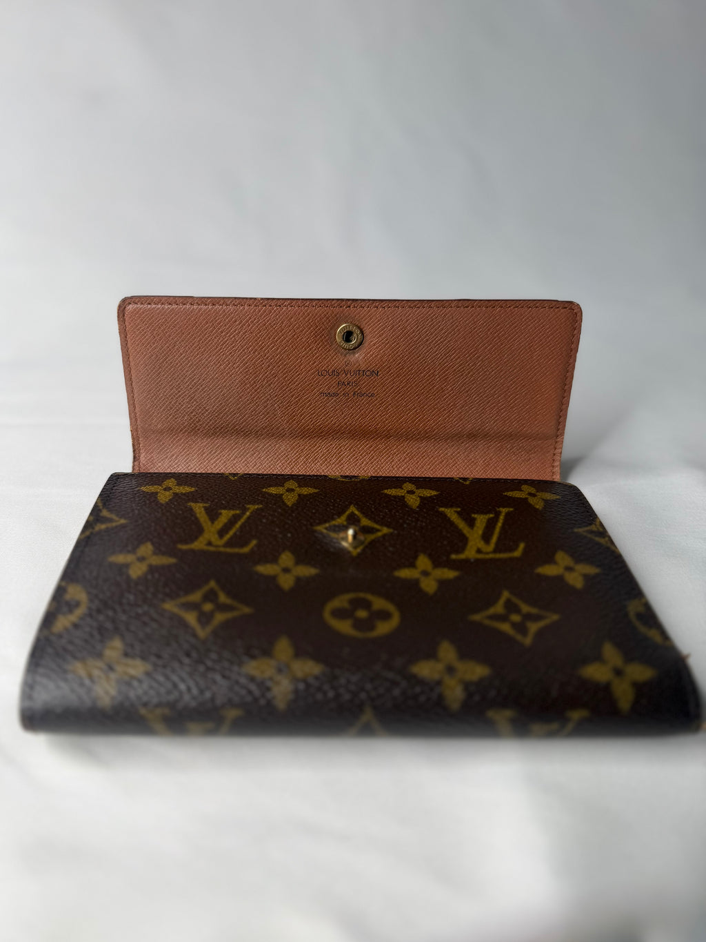 Portefeuille Porte-Trésor International Louis Vuitton n°MIO995 (Grade C)