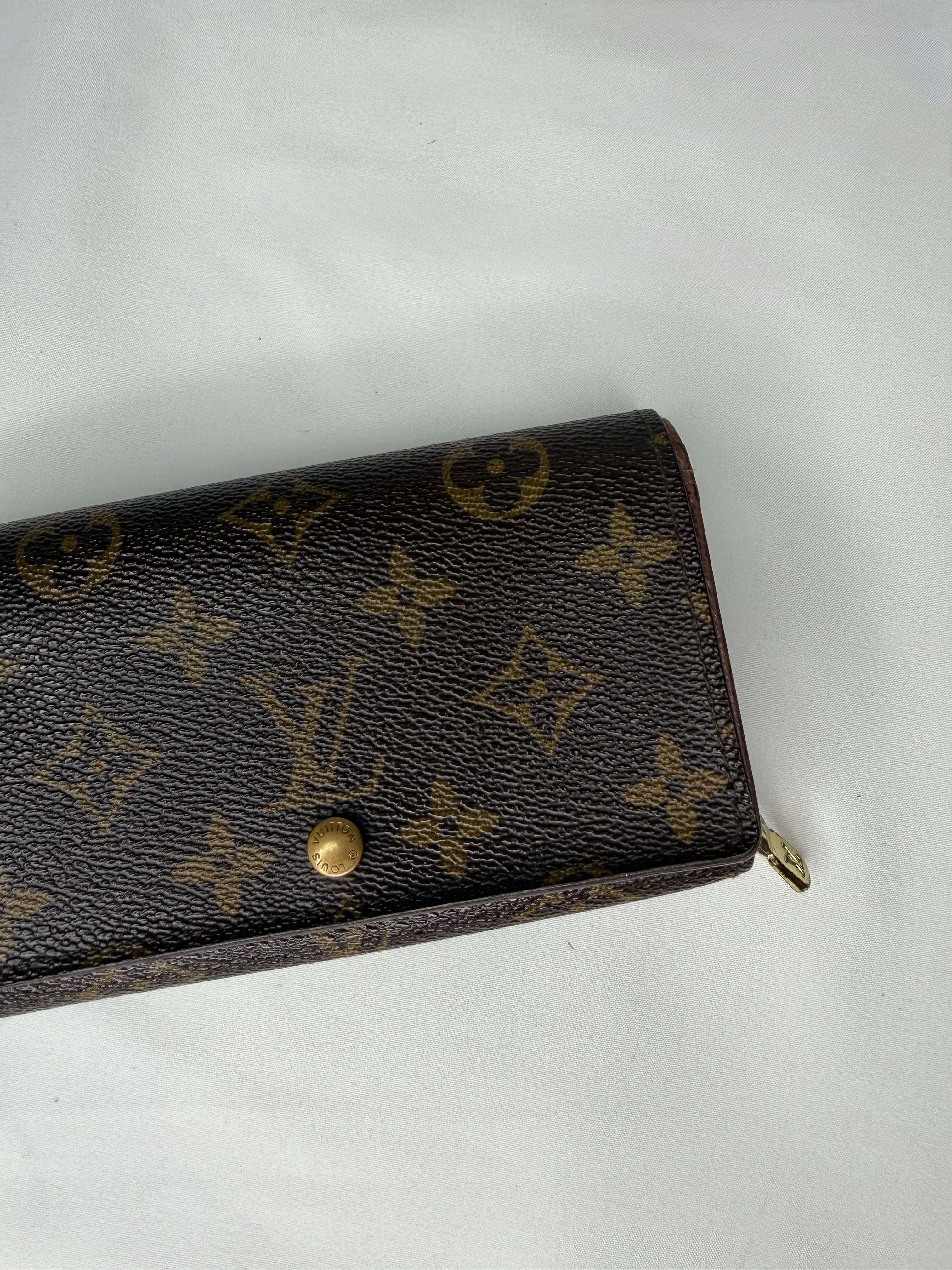 Portefeuille Billets Trésor Louis Vuitton n°MIO918 (Grade C)