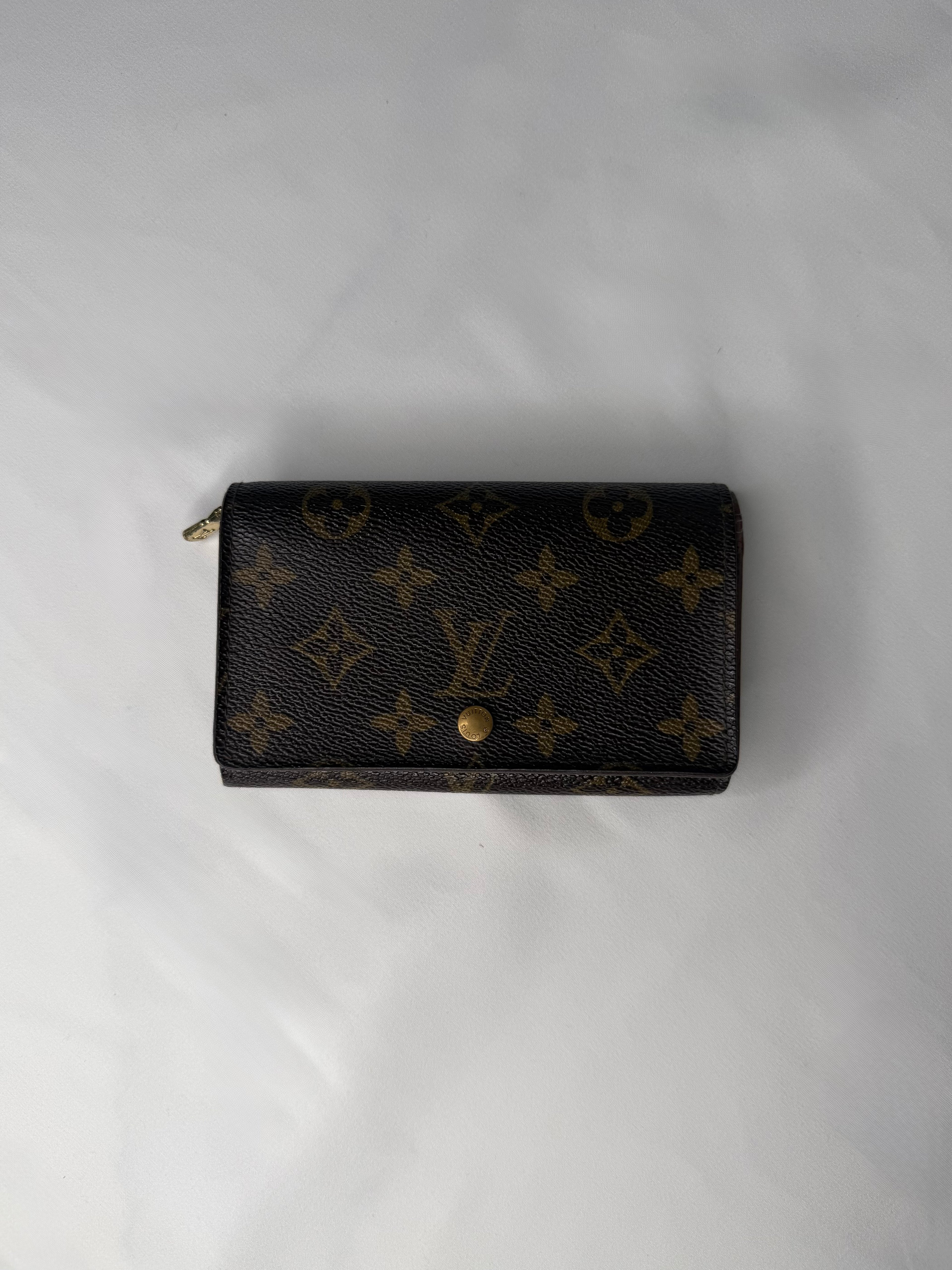 Portefeuille Billets Trésor Louis Vuitton n°MIO918 (Grade C)