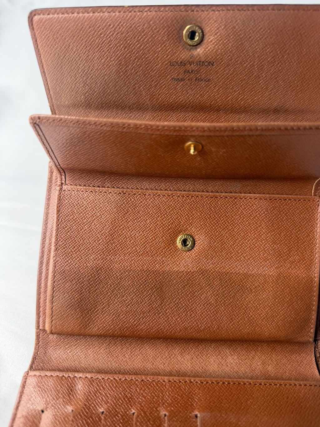 Portefeuille Porte-Trésor International Louis Vuitton n°MIO995 (Grade C)