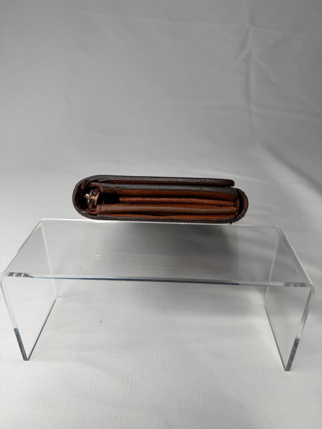 Portefeuille Billets Trésor Louis Vuitton n°RA0932 (Grade BC)