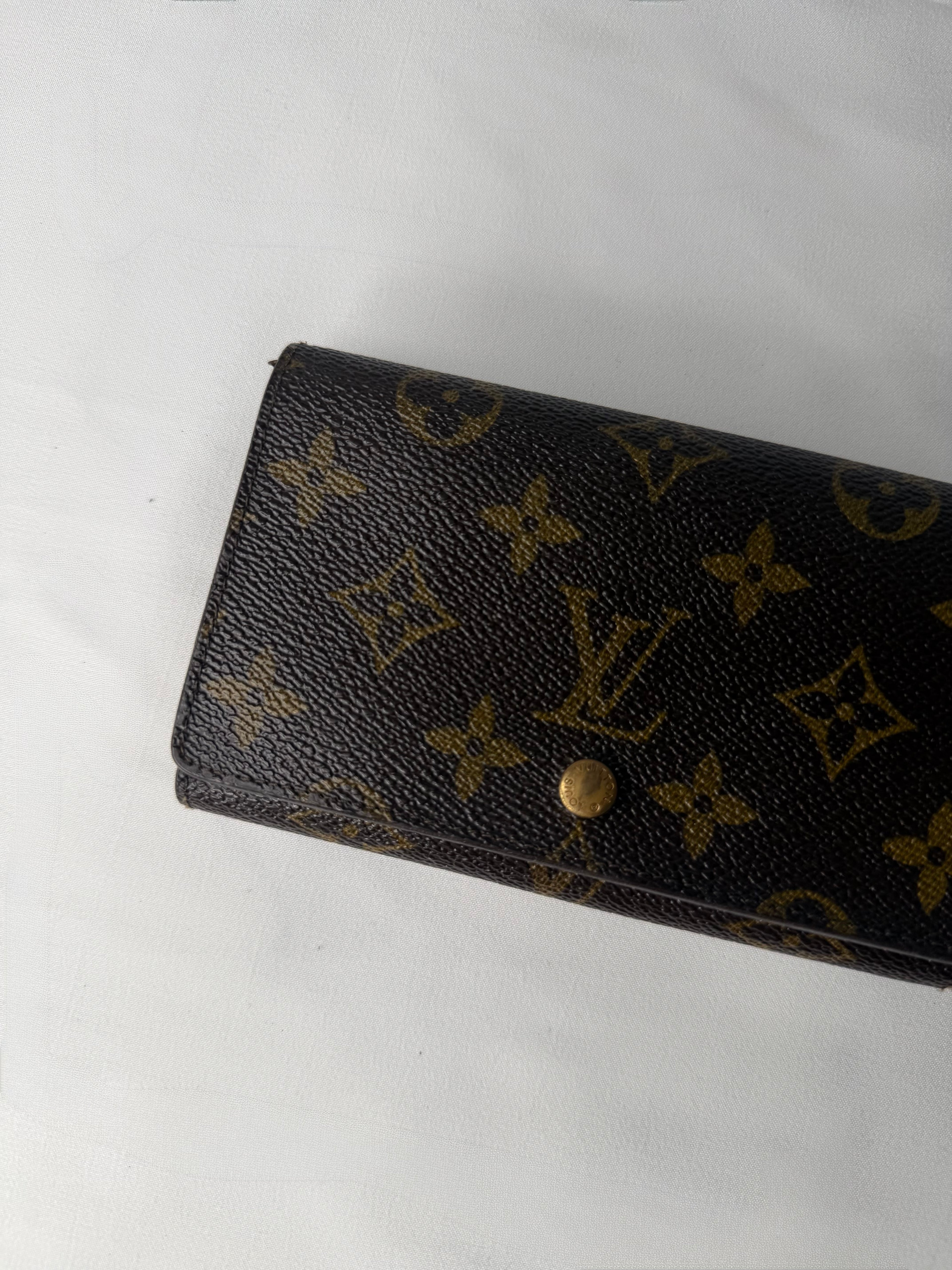 Portefeuille Billets Trésor Louis Vuitton n°RA0932 (Grade BC)